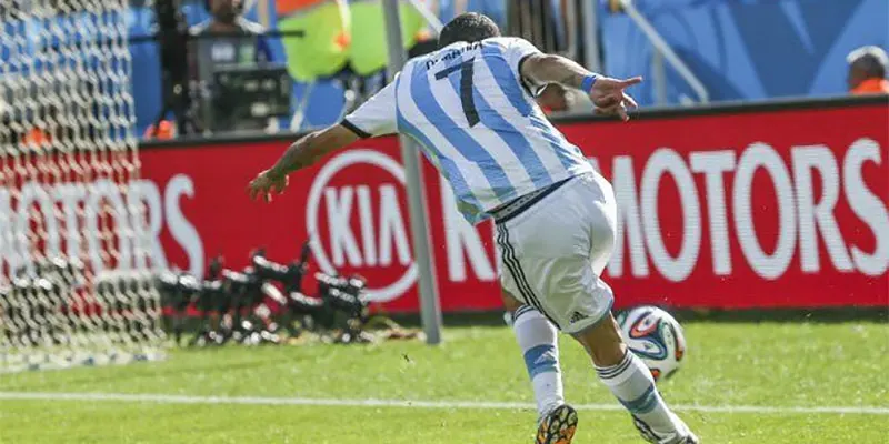 Giải nghĩa Rabona là gì